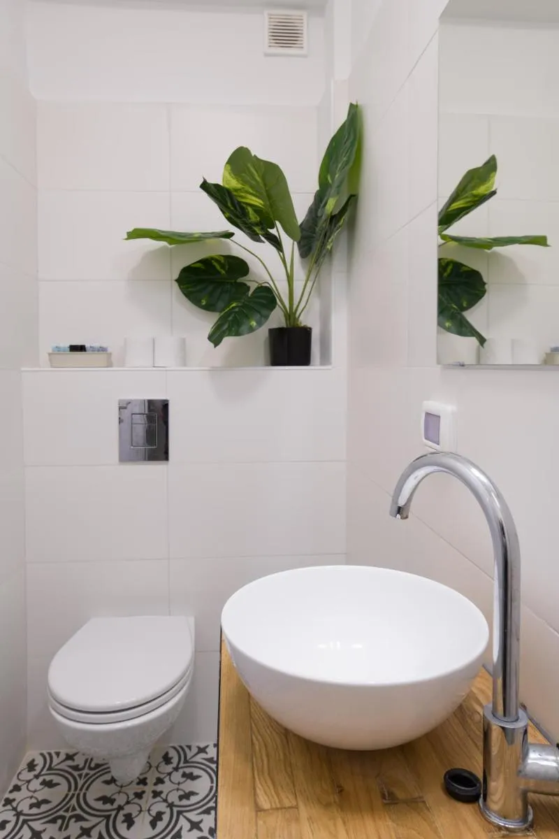 Image 5 of Aju Ben Yehuda 23