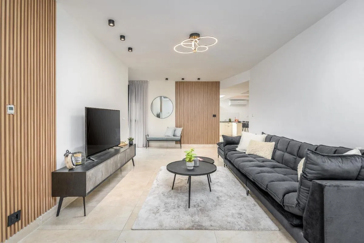 Image 4 of Apartment In The Shukanyon Building In Jerusalem