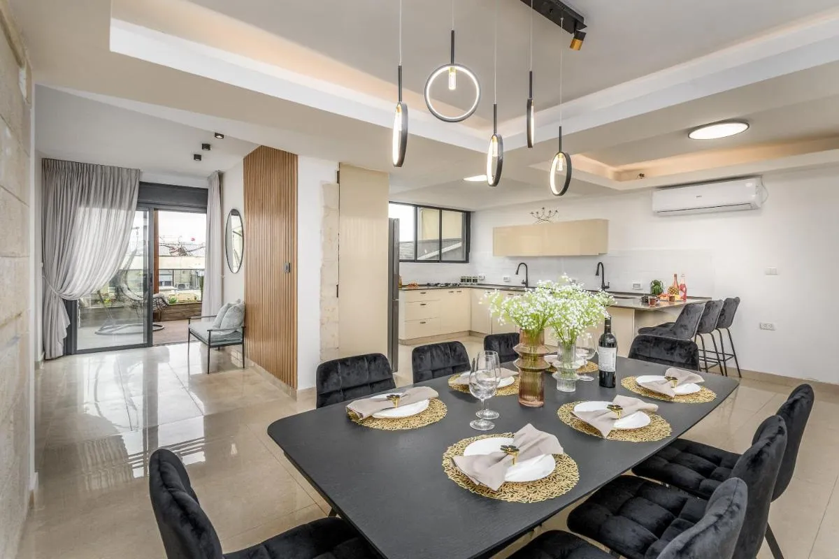 Image 3 of Apartment In The Shukanyon Building In Jerusalem