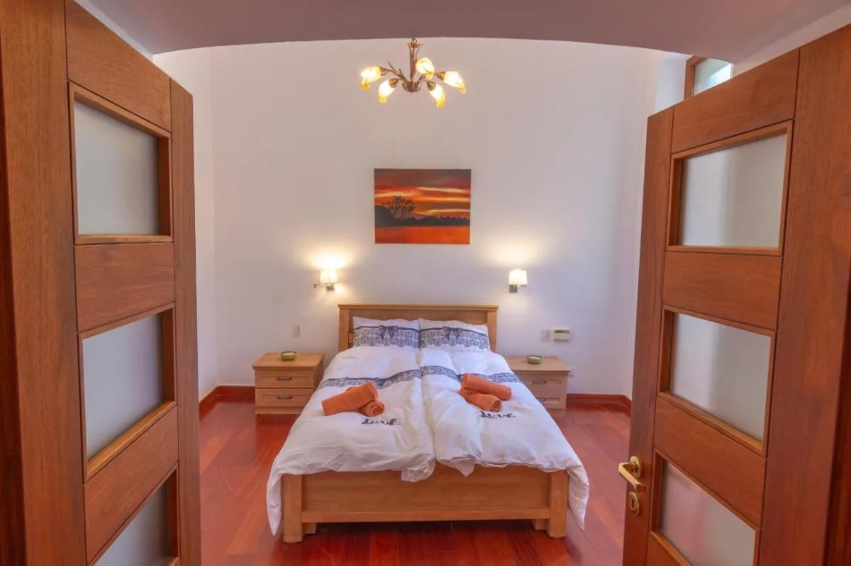 Image 5 of Art Apartment In Mamila