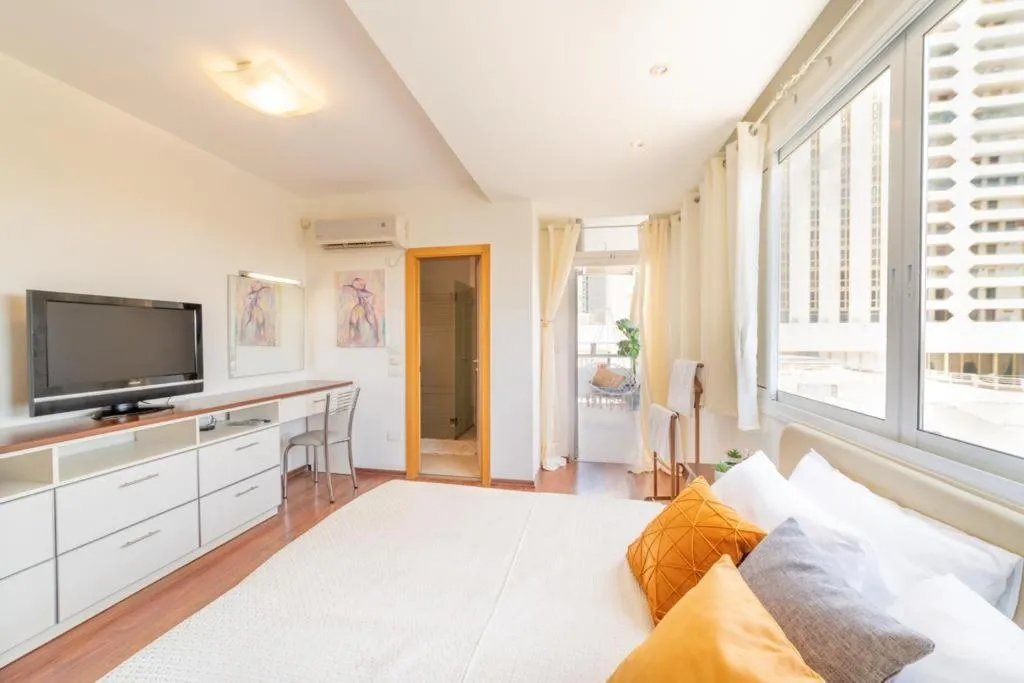 Image 3 of Art Apartment In Mamila – Art & View