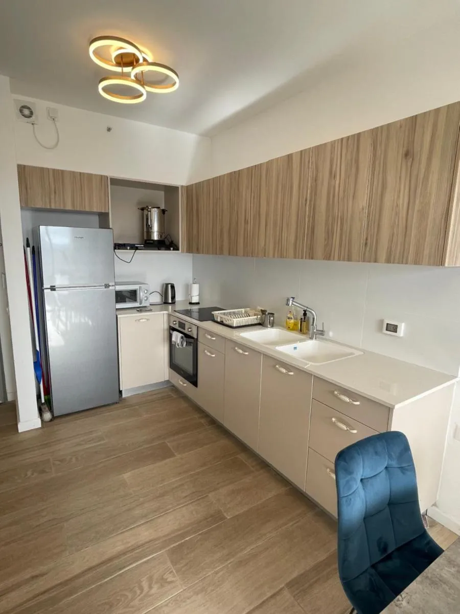 Image 3 of Beautiful 2BR near Mahane Yehuda