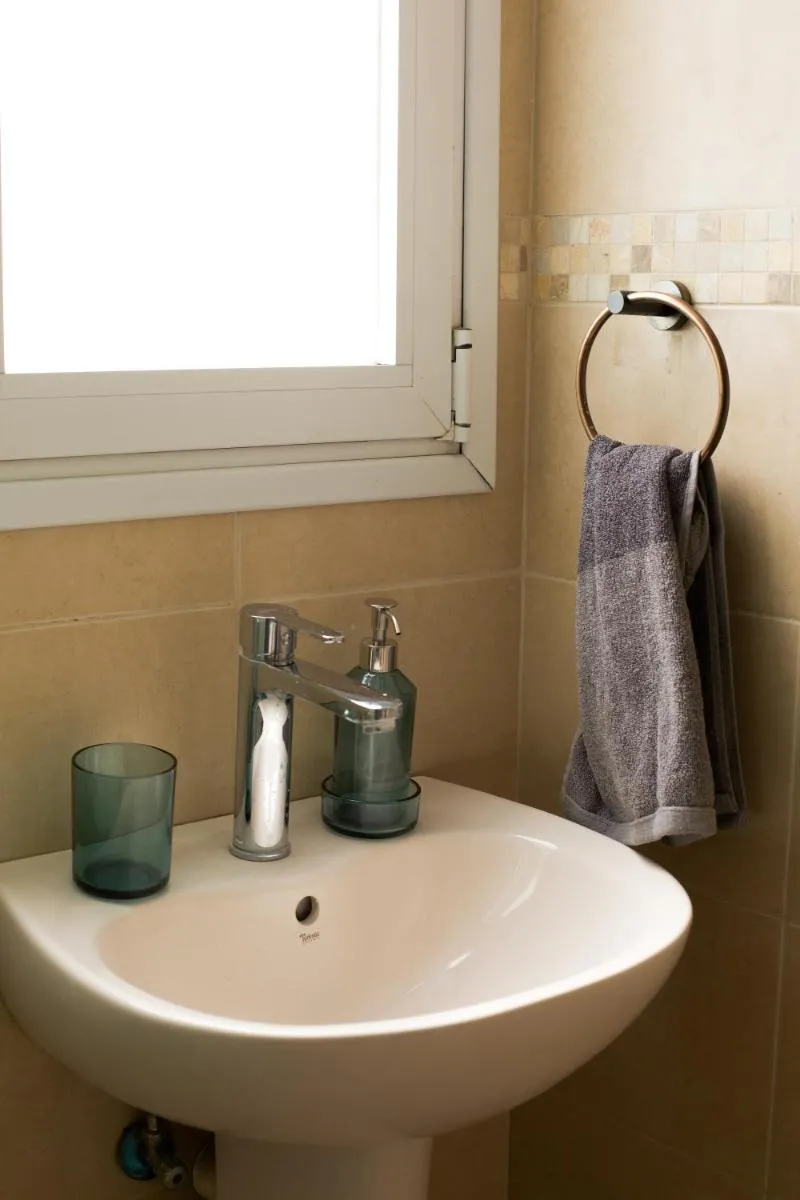 Image 3 of Beautiful Apartment – Ben Yehuda – City Center