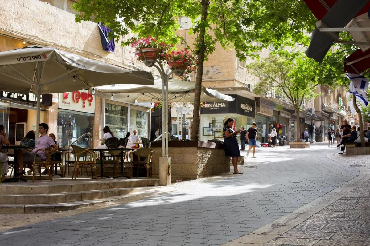 Image 4 of Beautiful Apartment – Ben Yehuda – City Center