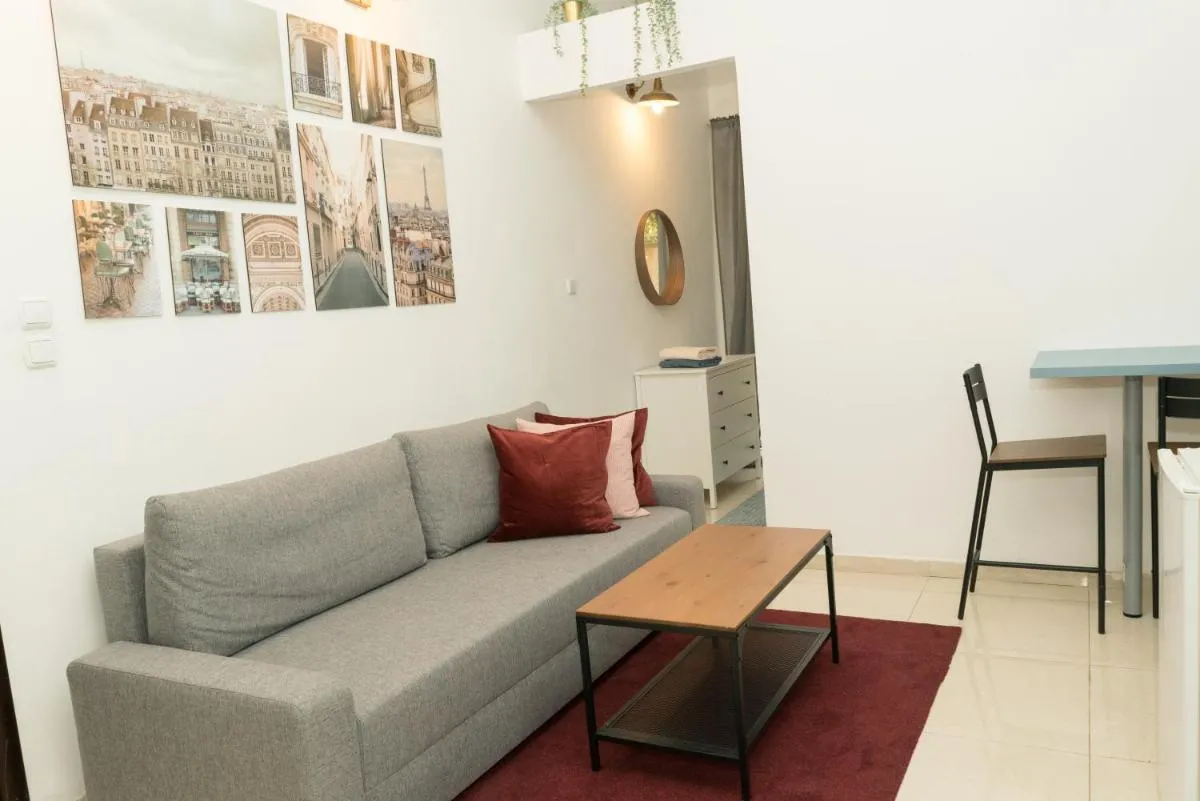 Image 3 of Ben Yehuda Apt