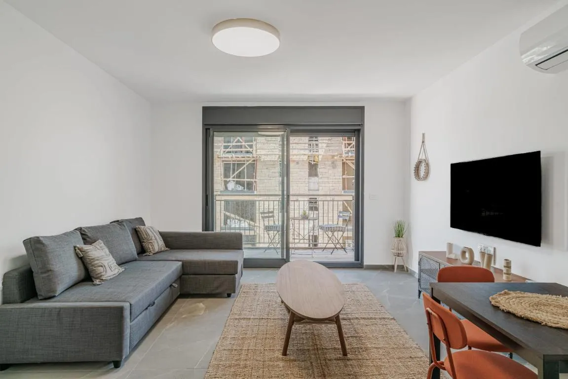 Image of Cozy 1BR in Agripas Jerusalem By Holiday Rentals