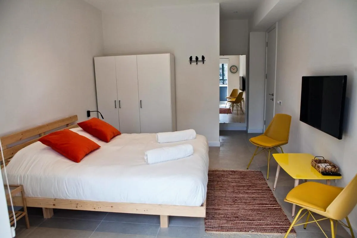 Image 5 of Emanuel Boutique