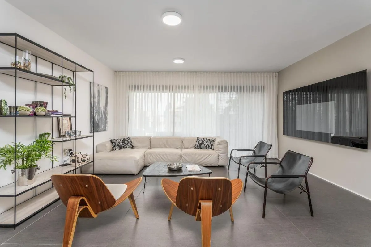 Image 4 of Haneviim Boutique – Mamilla Area sea-u jerusalem