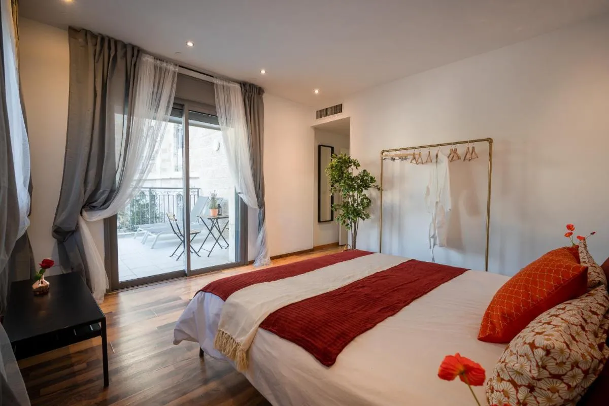 Image 1 of Harav Kuk Modern Apartment By Nimizz