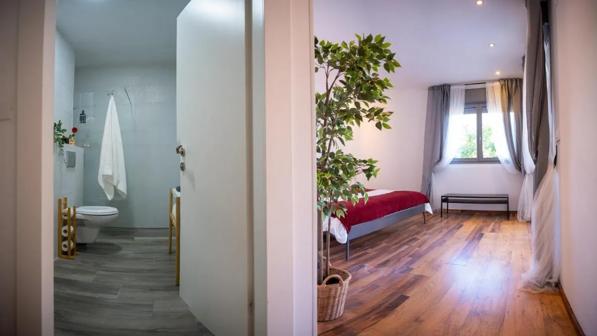 Image 2 of Harav Kuk Modern Apartment By Nimizz