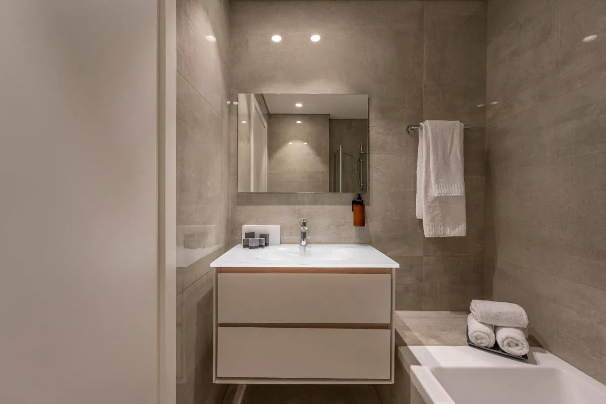 Image 6 of Hematian Hotel by Effy