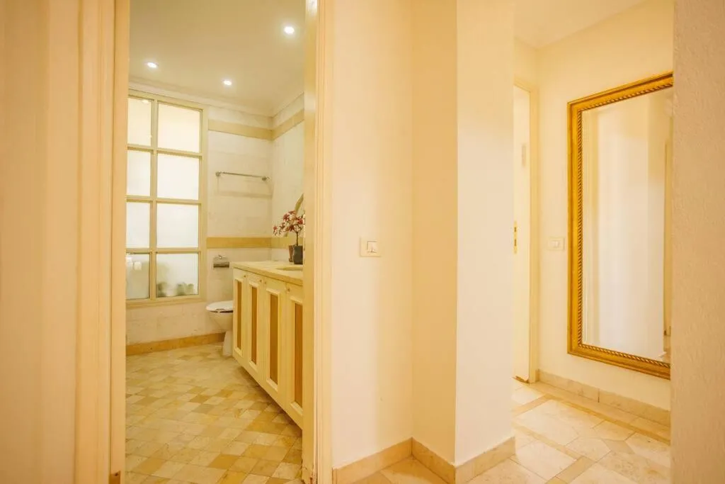 Image 2 of Hovevey Tsiyon Luxury Apartment By Nimizz