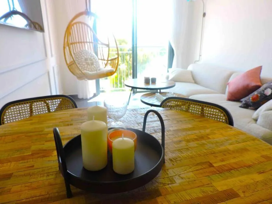 Image 4 of JLM market suite