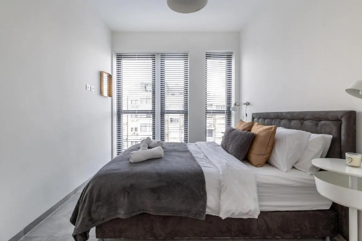 Image of J-Tower Apartments