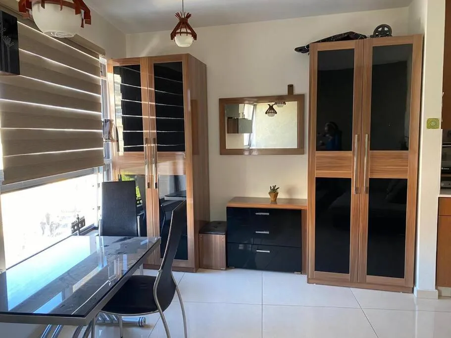 Image 6 of Jerusalems Nest