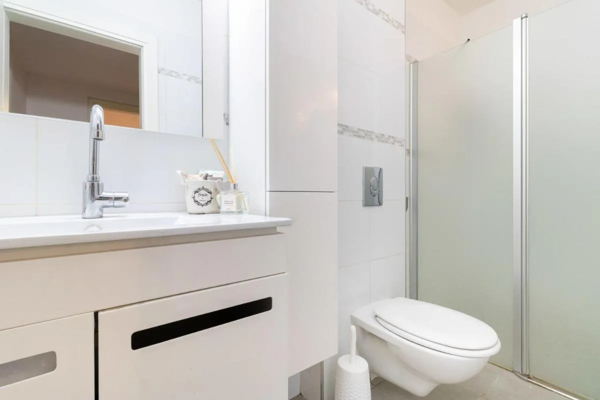 Image 2 of Kook Isrentals – ApartHotels In City Center