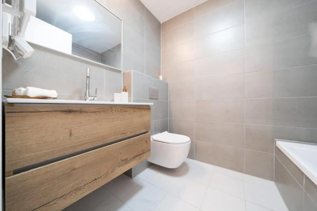 Image 2 of Luxurious 1 Bdr Apartment with Stunning Views in Central Jerusalem