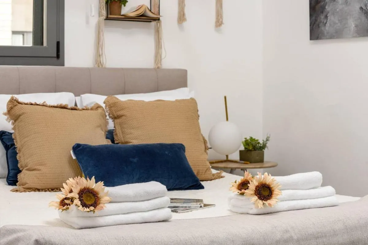 Image 6 of Luxurious flat in residential area