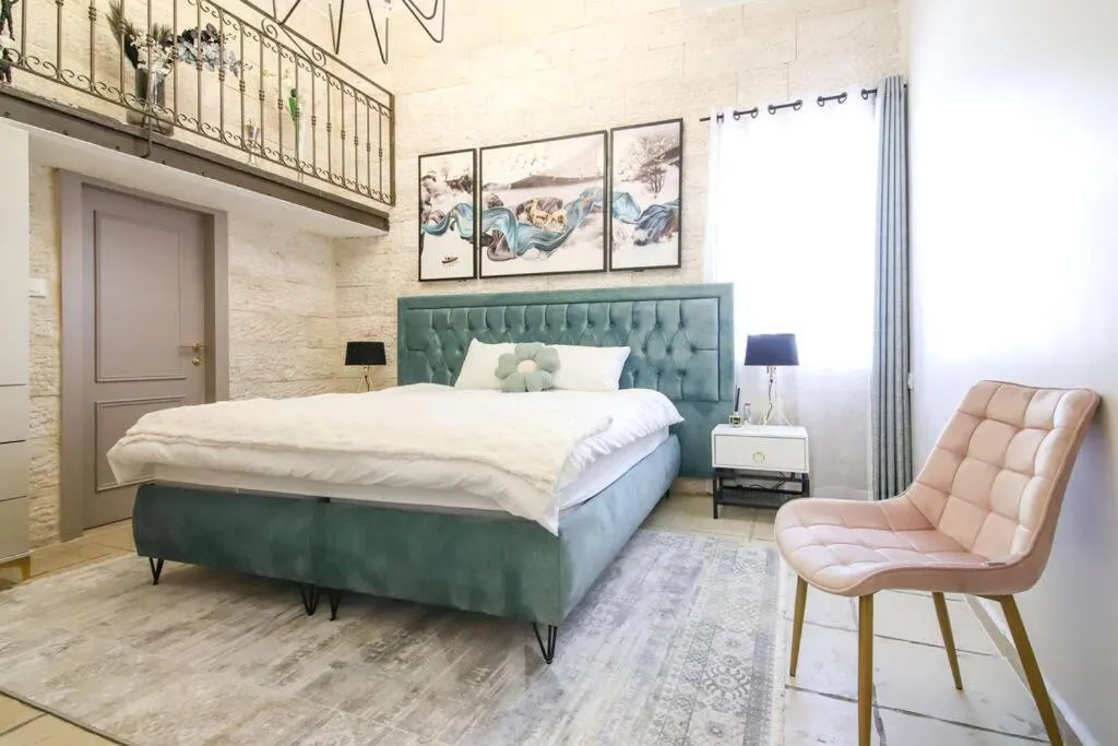 Image 5 of Luxury Apartment