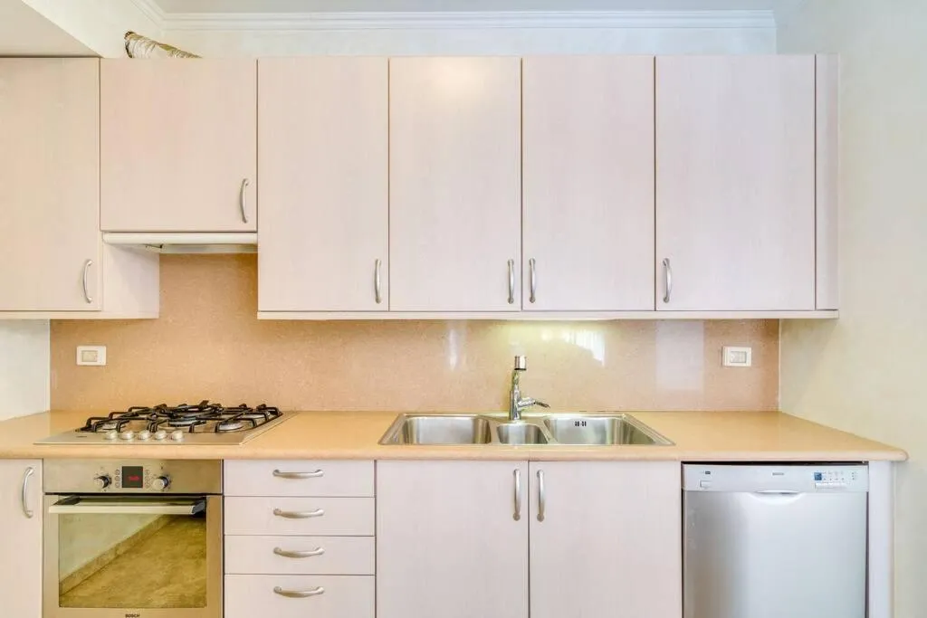 Image 4 of Mamilla Pool – David’s Village – Jerusalem-Rent