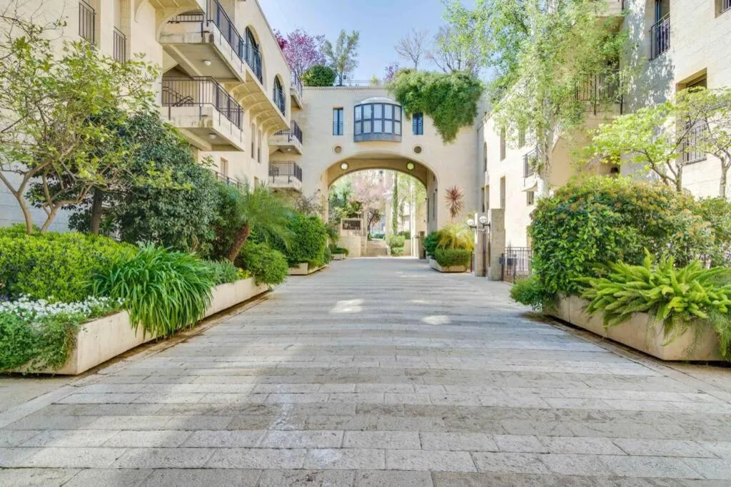 Image 6 of Mamilla Pool – David’s Village – Jerusalem-Rent