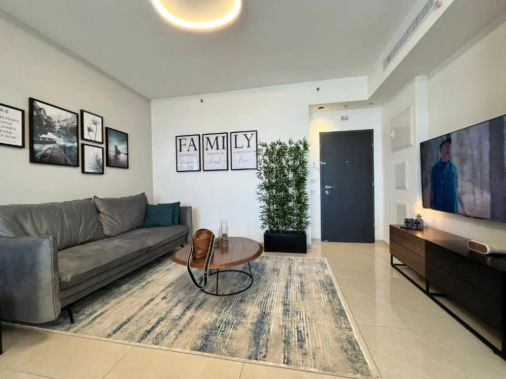 Image of New Luxuries 3 bedroom apartment in J TOWER