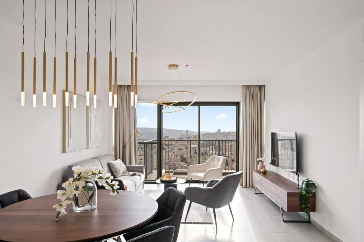 Image 2 of Savion View City Center Jerusalem