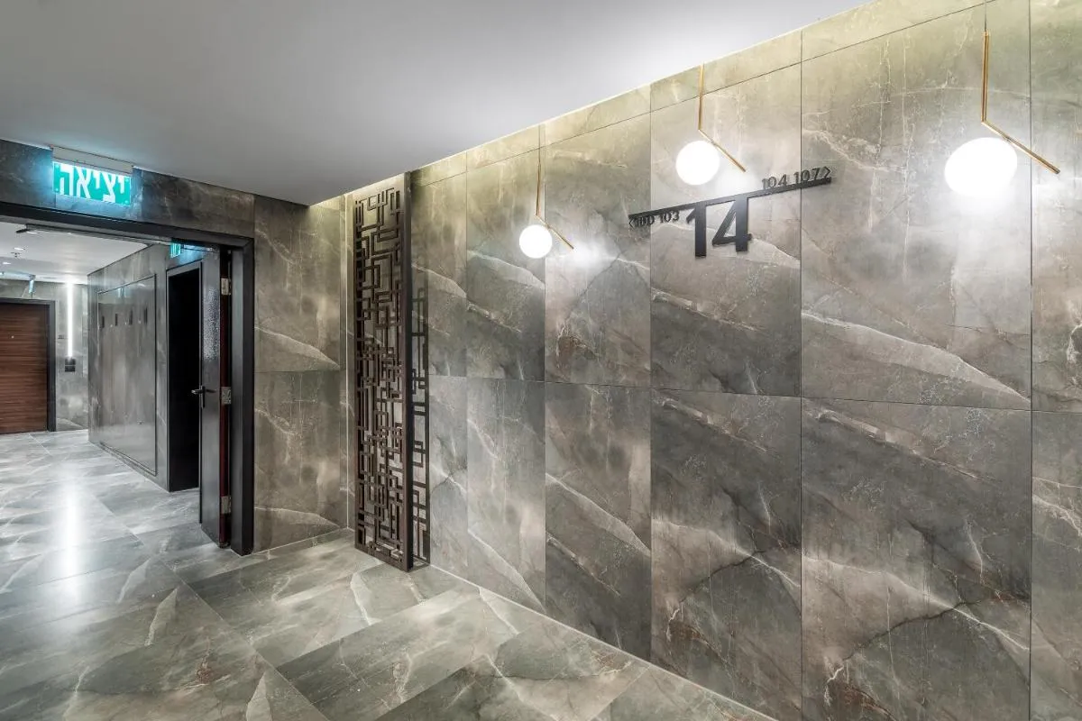 Image 2 of Savyon Wiew Tower Apartment hotel – Sea-u-Jerusalem