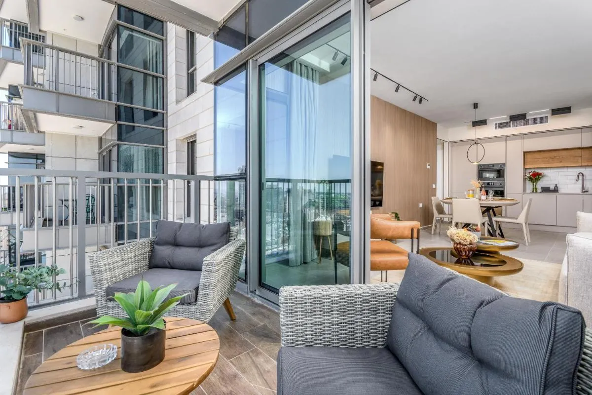 Image 3 of Savyon Wiew Tower Apartment hotel – Sea-u-Jerusalem