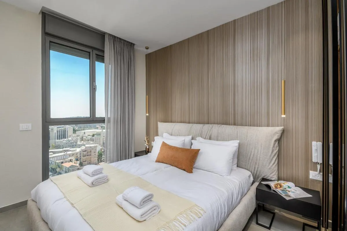 Image 1 of Savyon Wiew Tower Apartment hotel – Sea-u-Jerusalem