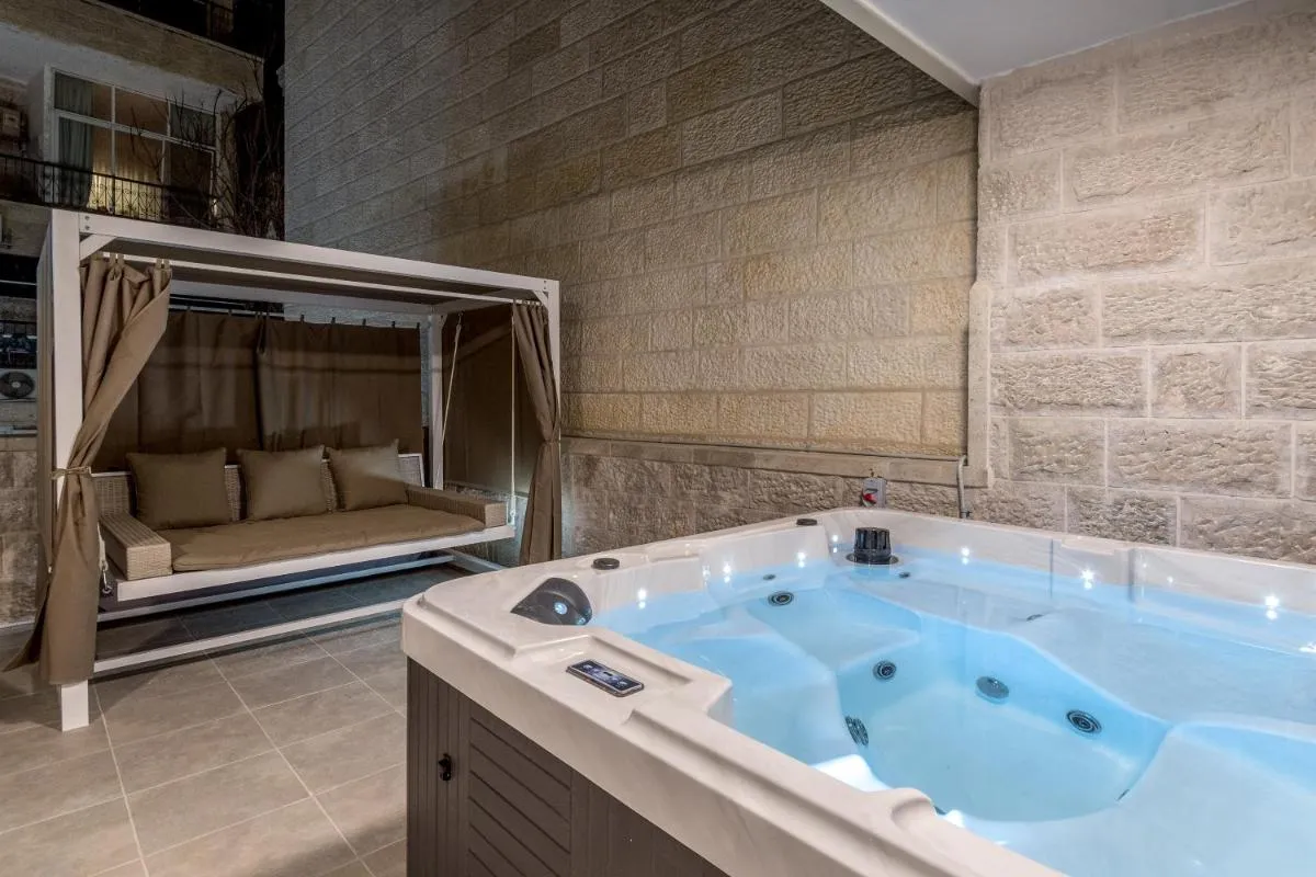 Image 1 of Sea U Jerusalem Mahane Yehuda Apartment Hotel