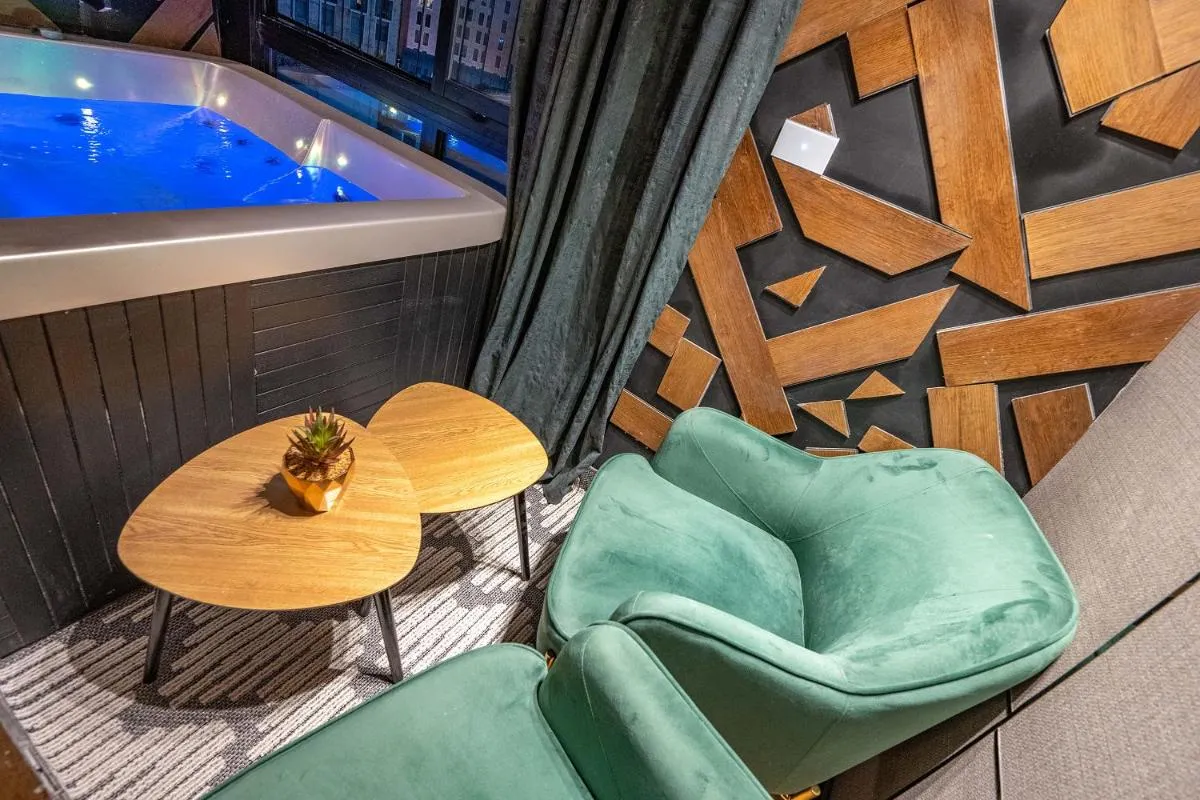 Image 3 of Spa on the walls – Mamilla View – Jerusalem