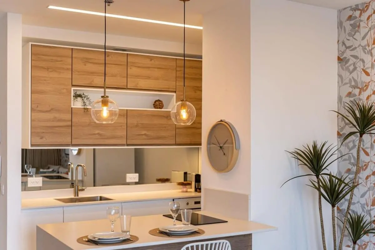 Image 2 of Stylish 1 Bedroom Savyon View – Isrentals