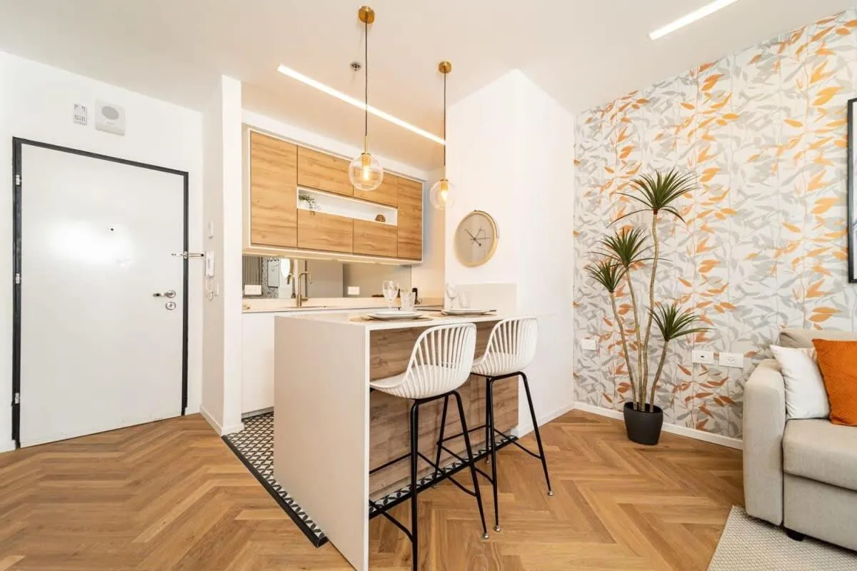 Image 3 of Stylish 1 Bedroom Savyon View – Isrentals