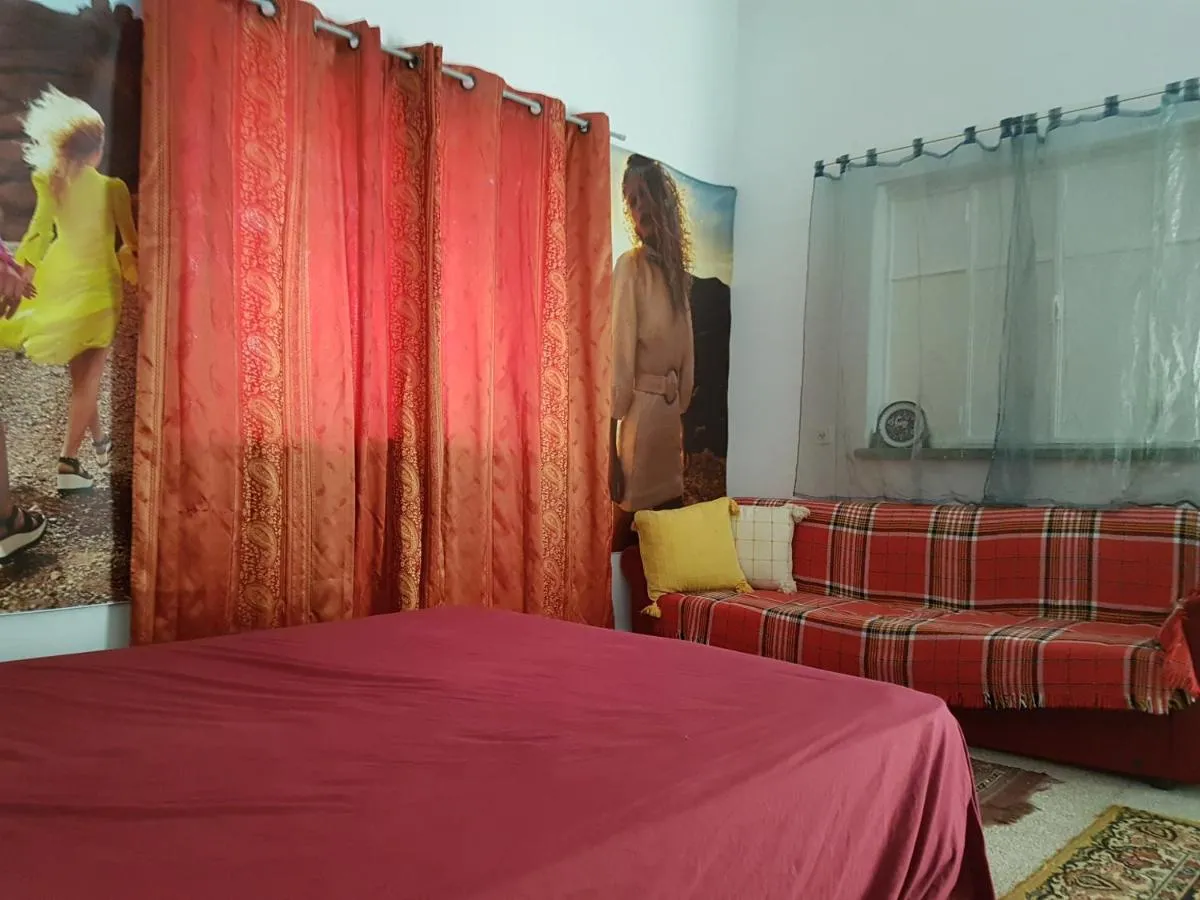 Image 5 of Sunny Apartment