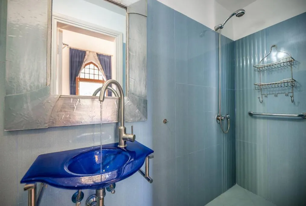 Image 2 of The Blue at Alkalai 8