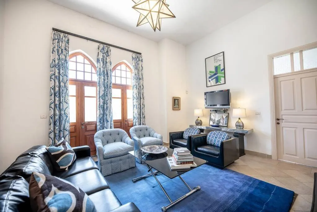 Image 4 of The Blue at Alkalai 8