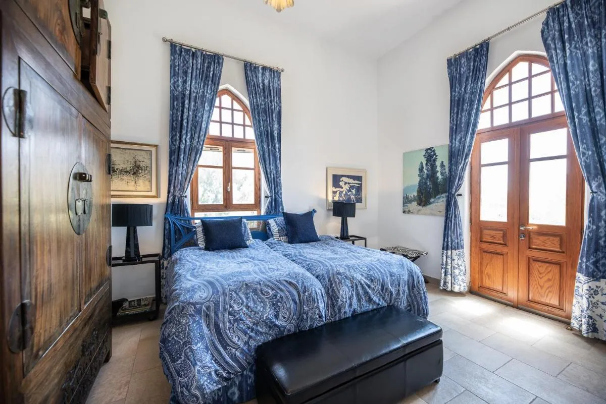 Image 6 of The Blue at Alkalai 8