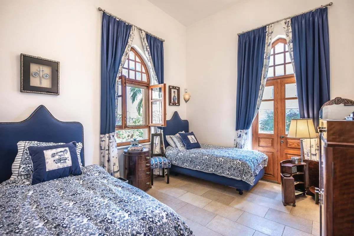 Image 1 of The Blue at Alkalai 8