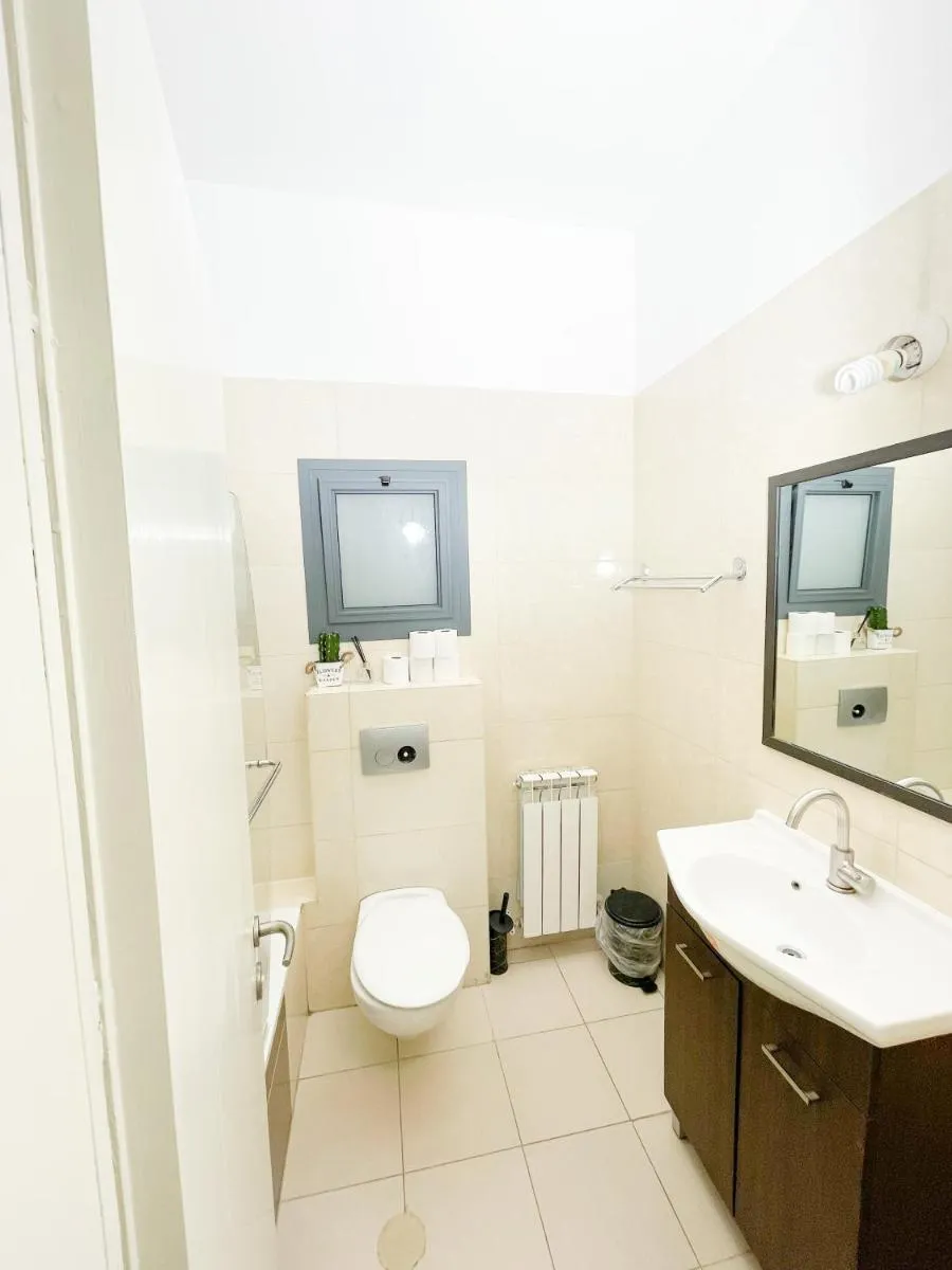 Image 4 of Two Bedroom Apartment In The Heart Of Nachlaot