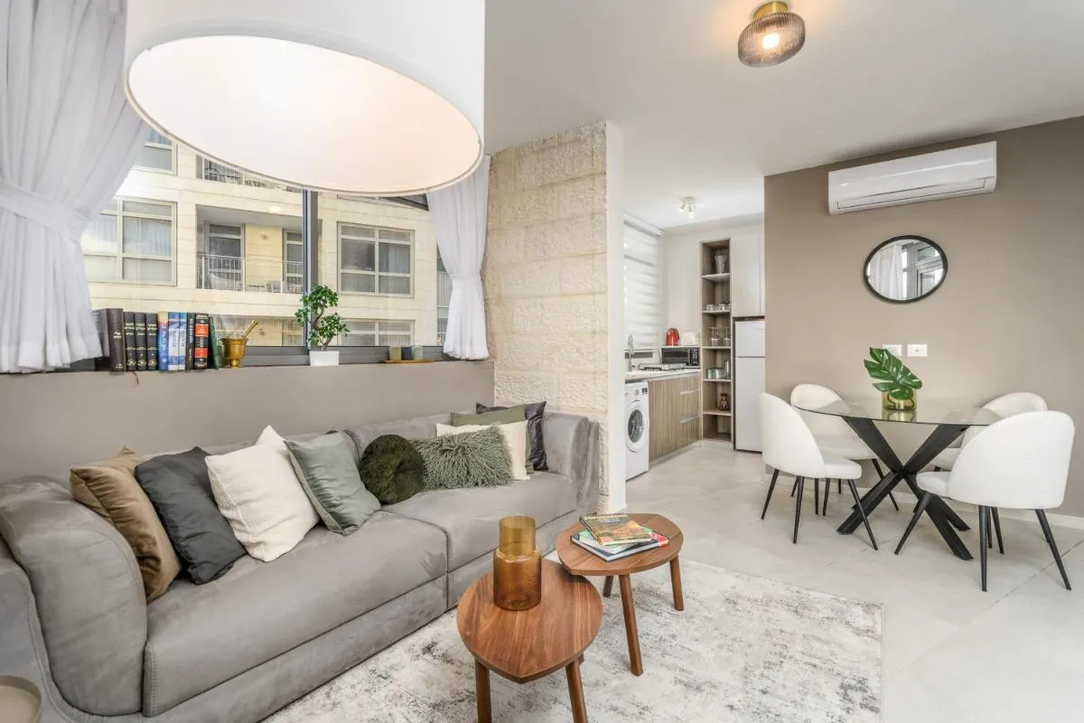 Image 3 of Unique Mini Penthouse In The Heart Of Jerusalem