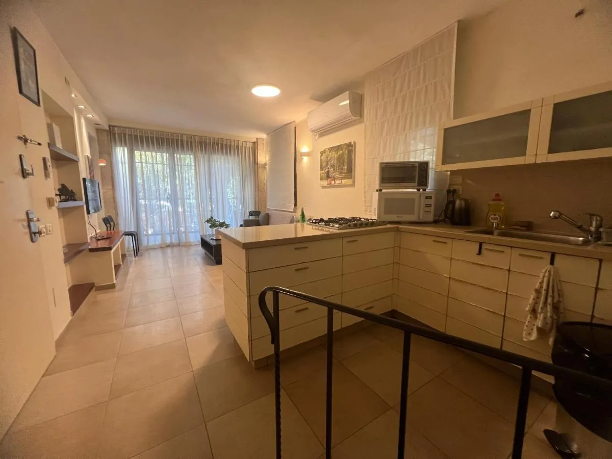 Image 3 of דירת גן בוטיק ברחביה