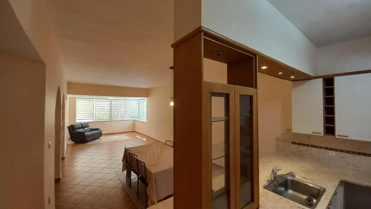 Image 1 of דירת יוקרה בשערי חסד