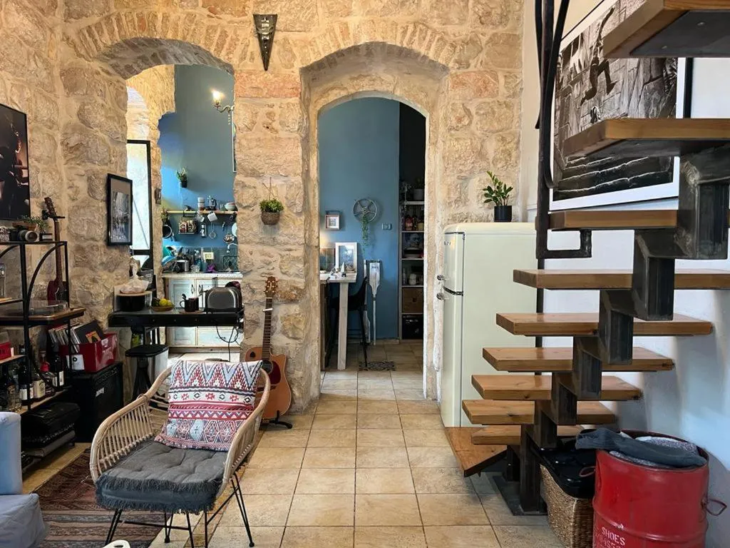 Image 2 of נרקיס NARKIS