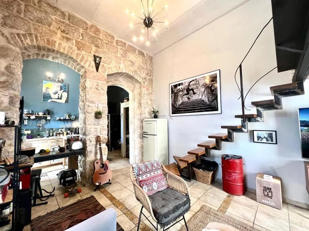 Image 1 of נרקיס NARKIS