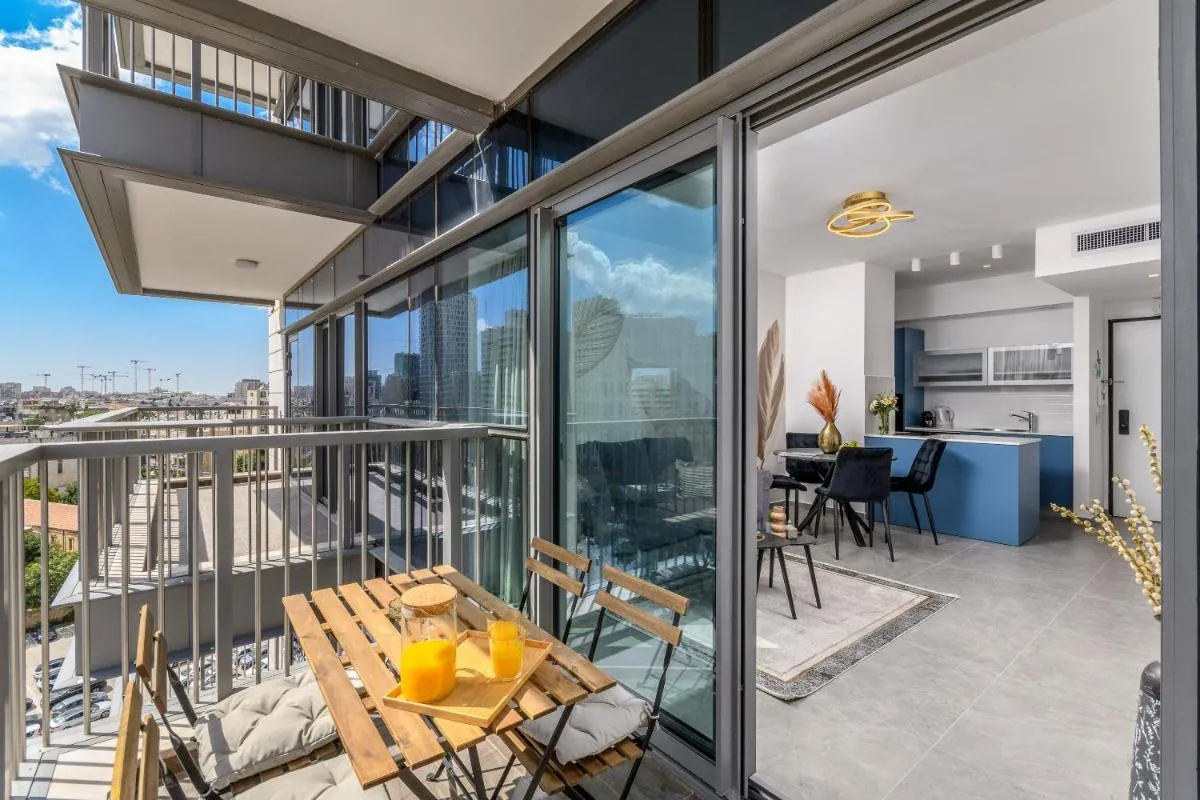 Image 5 of savyon View-Sunny 1BDR & balcony sea-u jerusalem